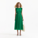 Robe verte plissée