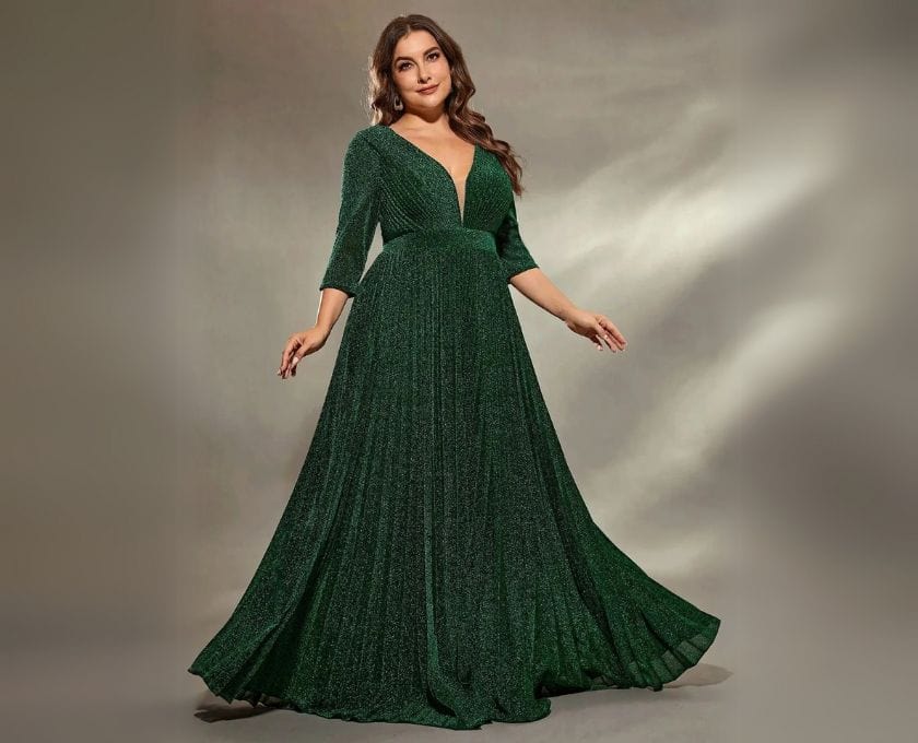 Robe amincissante bleue pour femme ronde