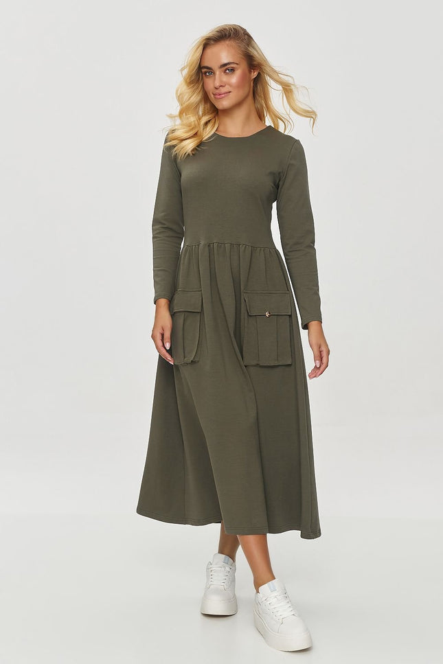 Robe verte midi casual manches longues pour quotidien ou balade automnale.