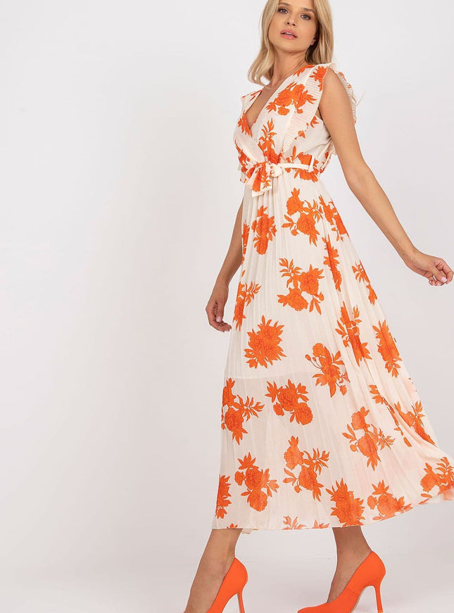 Robe d'été midi florale orange légère, parfaite pour une soirée détendue ou un événement en plein air.