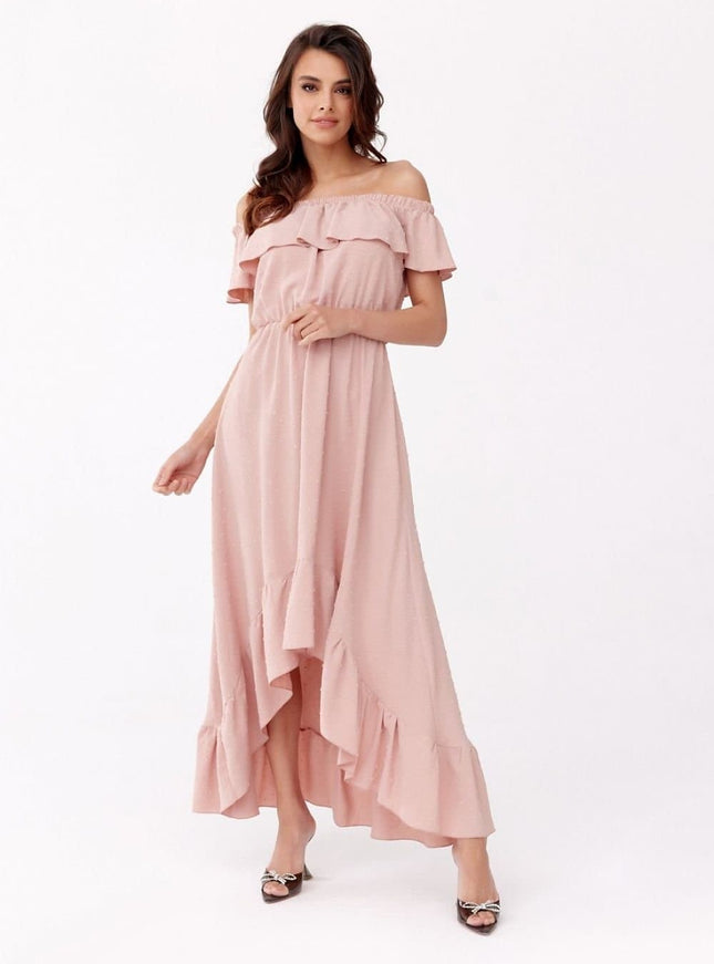 Robe champêtre rose pour invitée mariage avec manches courtes et silhouette trapèze, longueur midi.