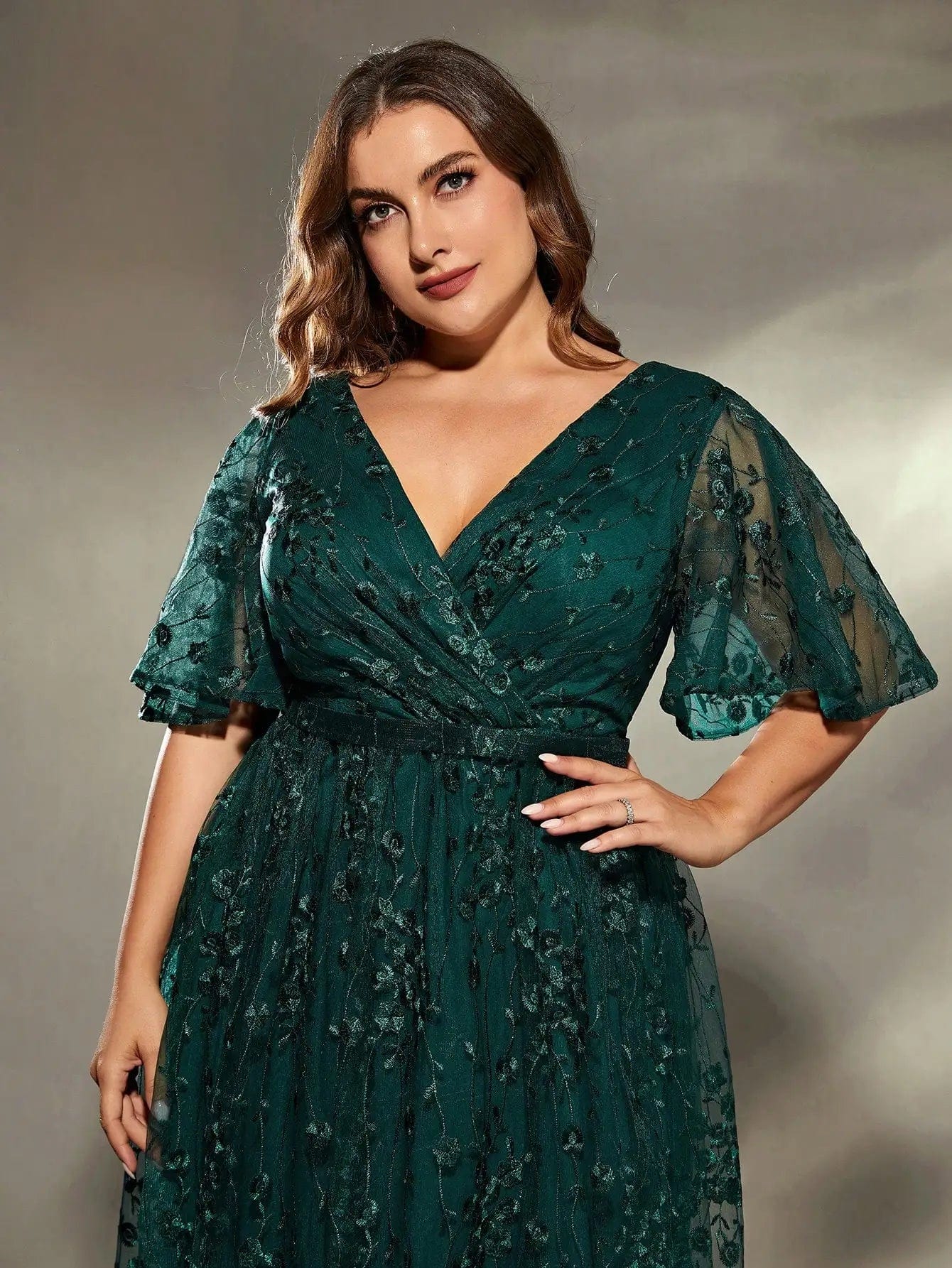 Robe amincissante verte pour mariage femme ronde Robe Avenue