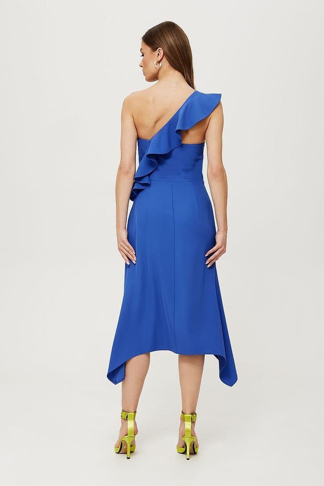 Robe soirée asymétrique bleue sans manches pour cocktail et nouvel an, chic et élégante pour femme moderne.