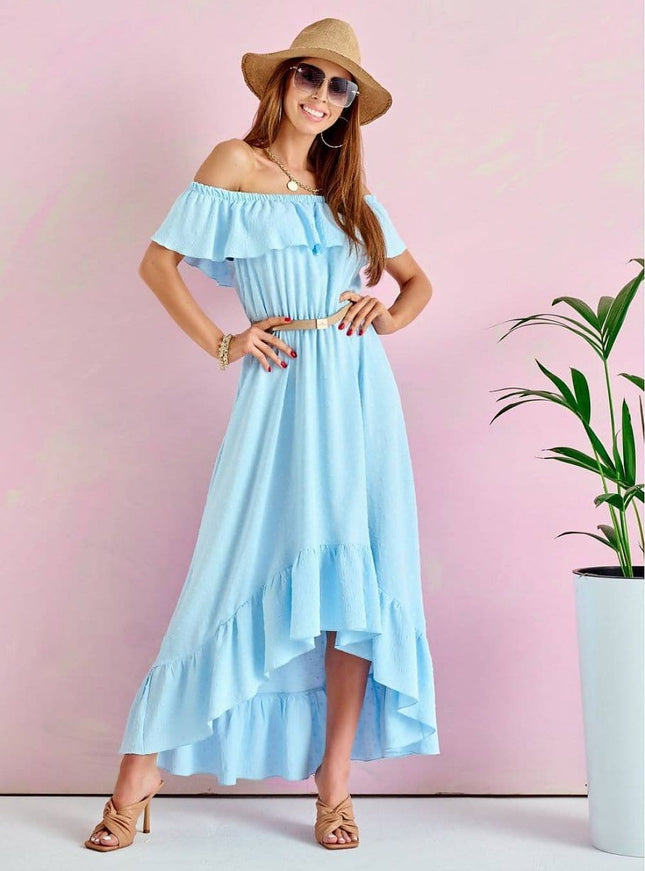 Robe bleue asymétrique champêtre sans manches pour mariage invité chic, style bohème et longueur midi.