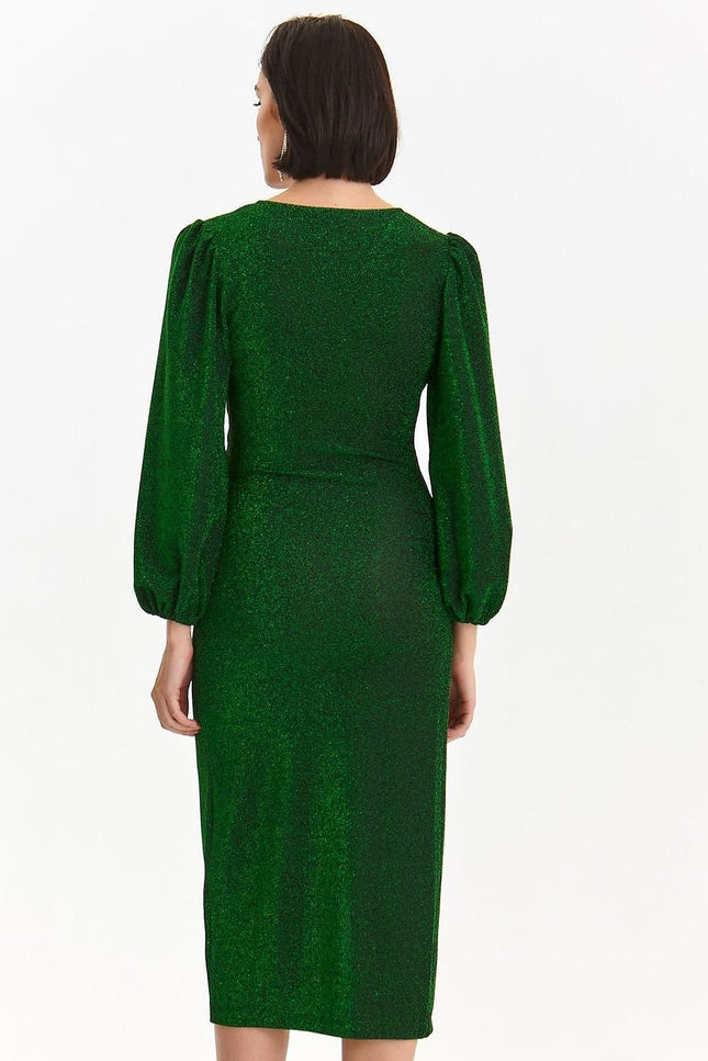 Robe verte à paillettes, style soirée chic avec manches longues et longueur midi, parfaite pour une soirée ou un cocktail.