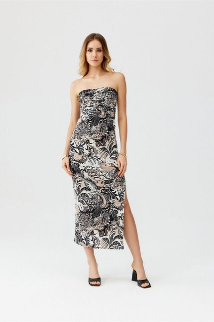 Robe soirée chic sans manches couleur blanc et noir avec motif floral, longueur midi pour femme.