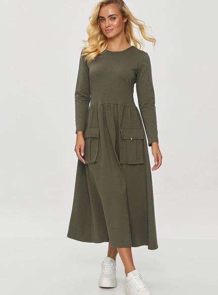 Robe verte midi casual manches longues pour quotidien ou balade automnale.