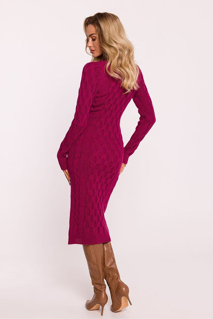 Robe pull bordeaux manches longues midi pour soirée hiver femme élégante.