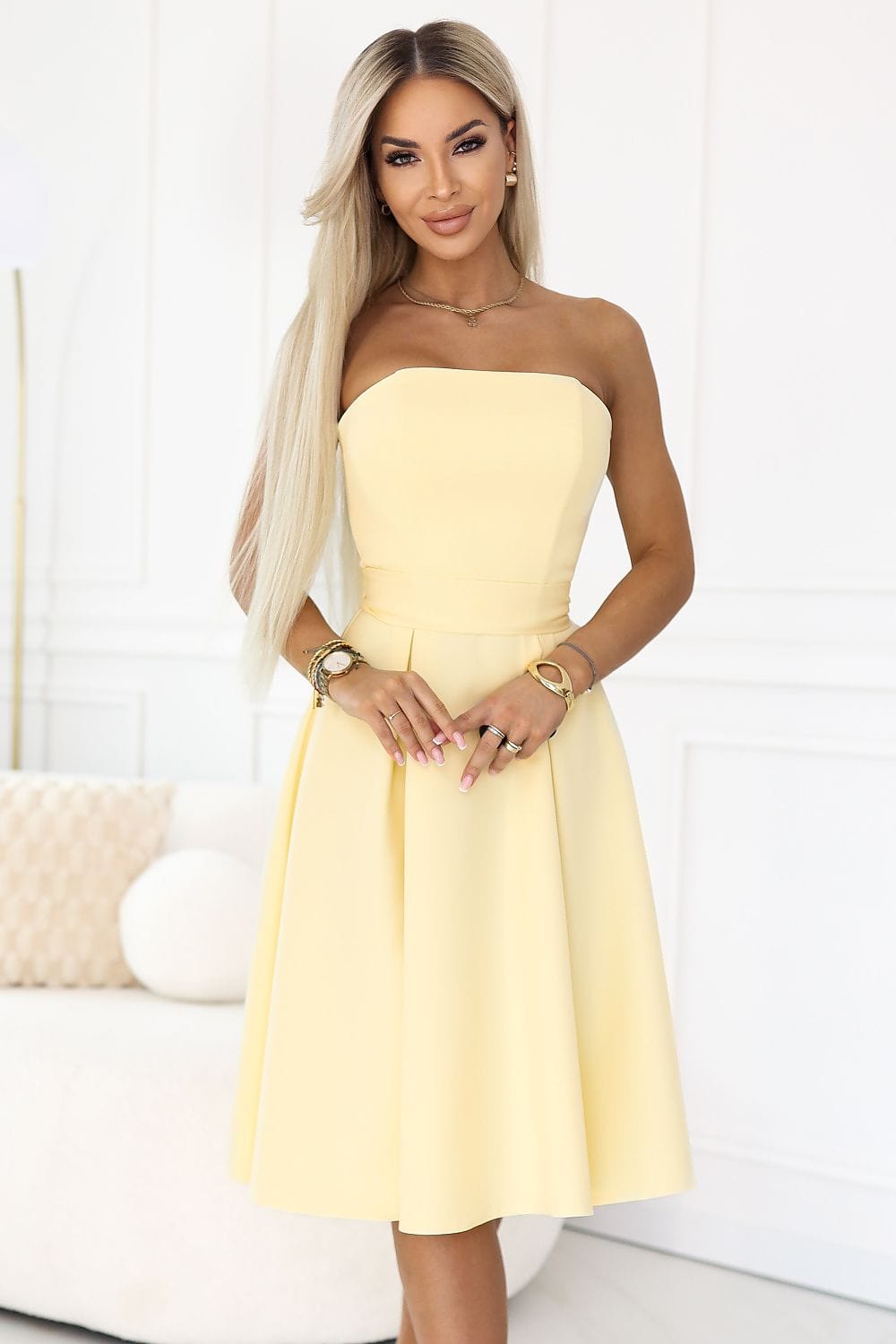  Robe de cocktail model 227723 Numoco 
