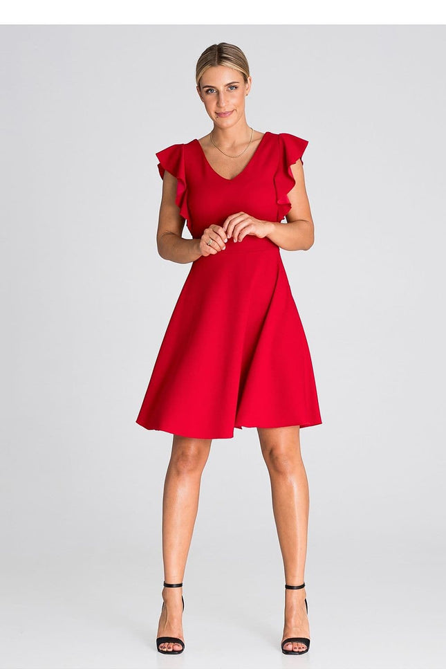 Robe rouge midi évasée pour cocktail, style chic avec manches courtes, idéale pour événements élégants et festifs.