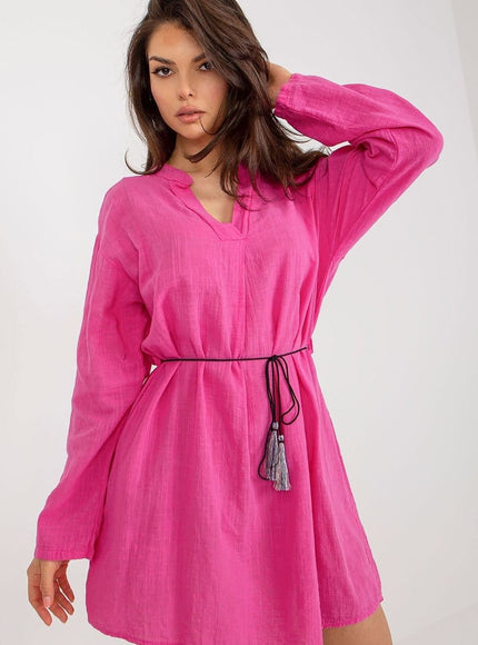 Robe rose décontractée à manche longue pour tous les jours, style casual et confortable, longueur courte, idéale pour la saison printemps-été.