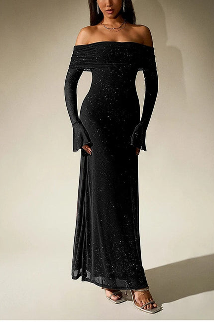 Robe de soirée chic noire longue, épaules dénudées et manches longues pour look élégant et glamour.