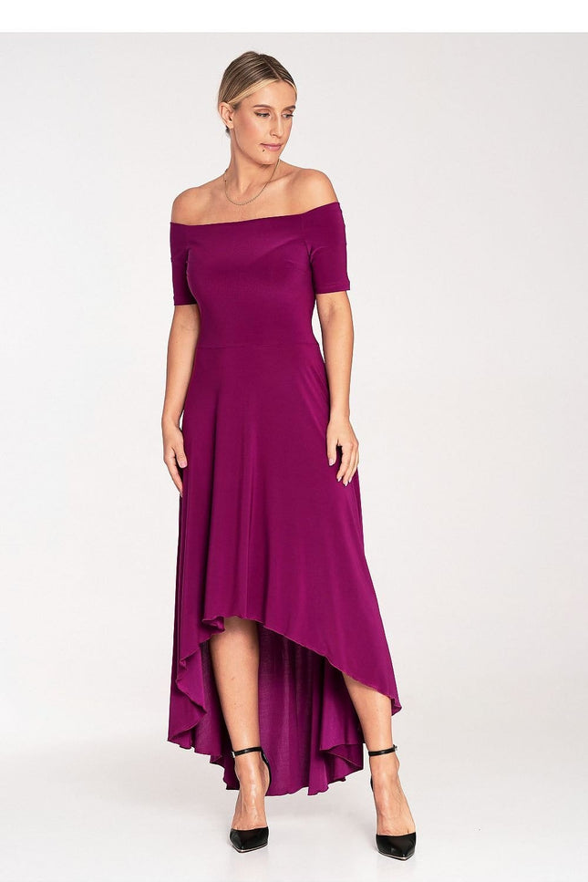 Robe cocktail grossesse violette asymétrique mi-longue avec manches courtes et épaules dénudées.