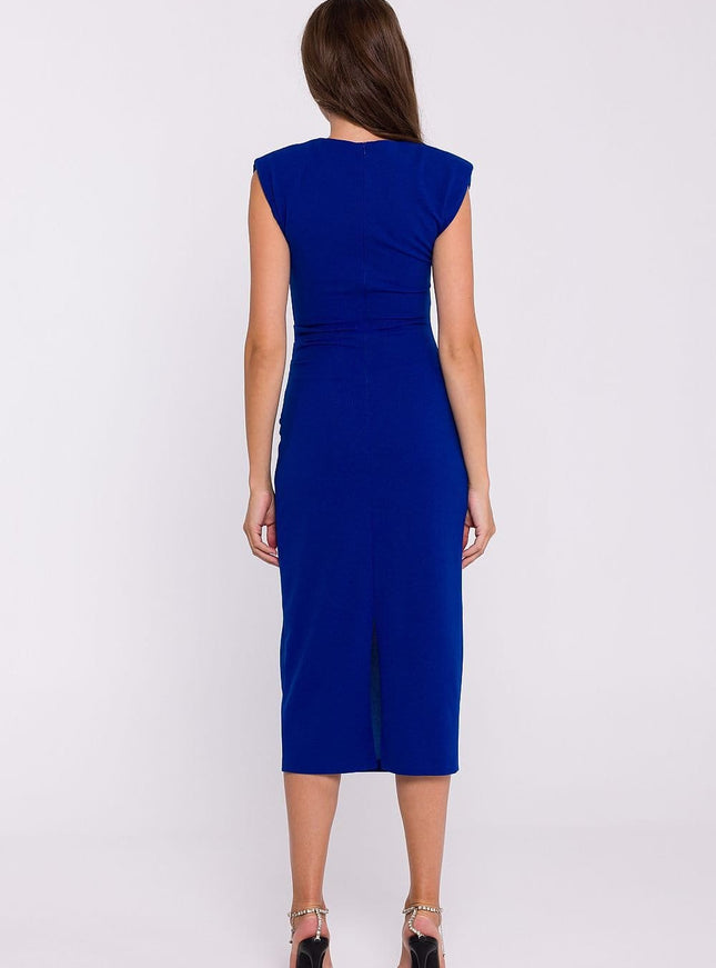 Robe bleue élégante midi pour cocktail avec dos simple et fente discrète, idéale pour soirée.