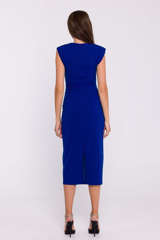 Robe bleue élégante midi pour cocktail avec dos simple et fente discrète, idéale pour soirée.