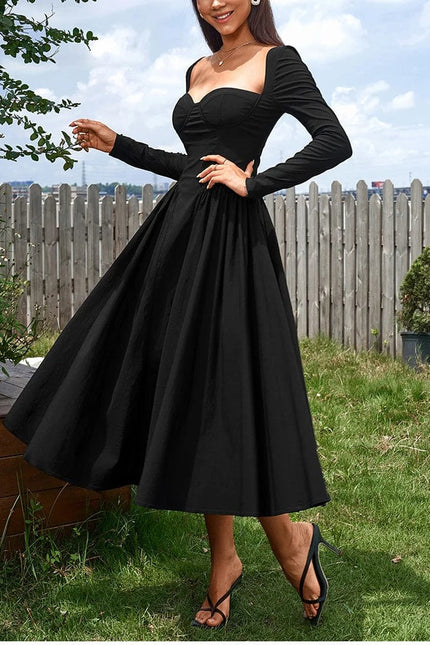 Robe de soirée chic noire longue moulante manches longues élégante parfaite pour mariage invité