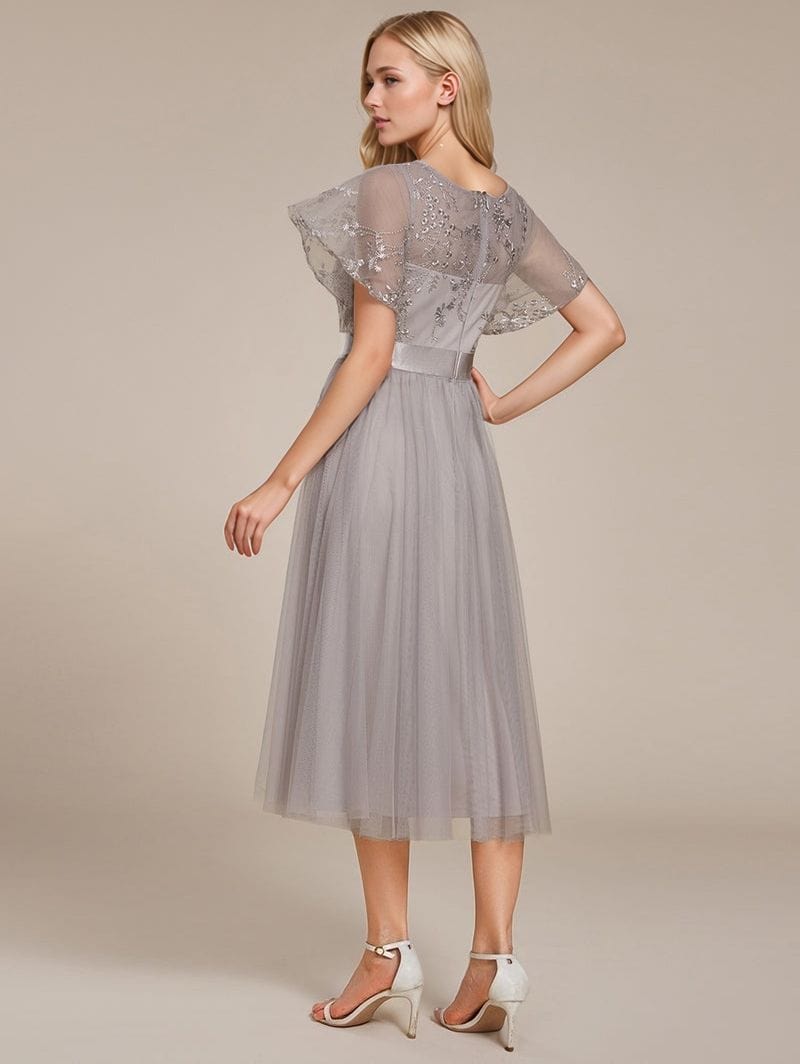 Robe de soirée de mariage grise haut tulle et broderies