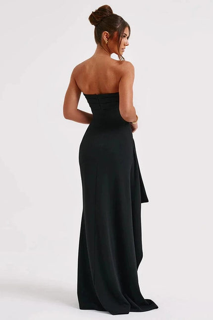 Robe de soirée fendue noire longue sans manches, parfaite pour un cocktail, gala ou mariage, élégante et sexy.