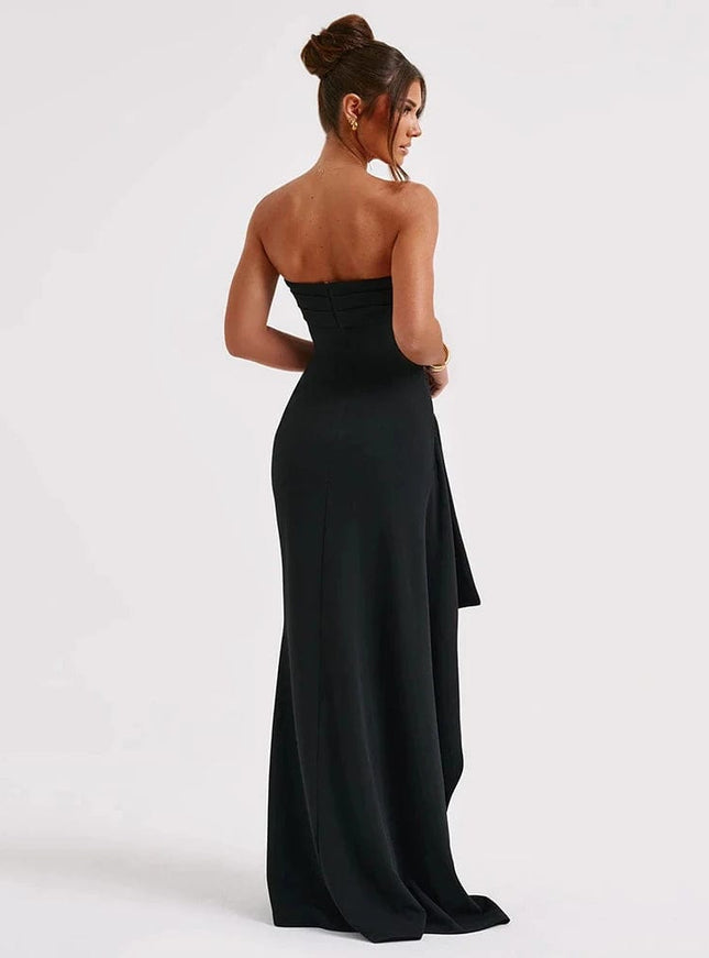 Robe de soirée fendue noire longue sans manches, parfaite pour un cocktail, gala ou mariage, élégante et sexy.