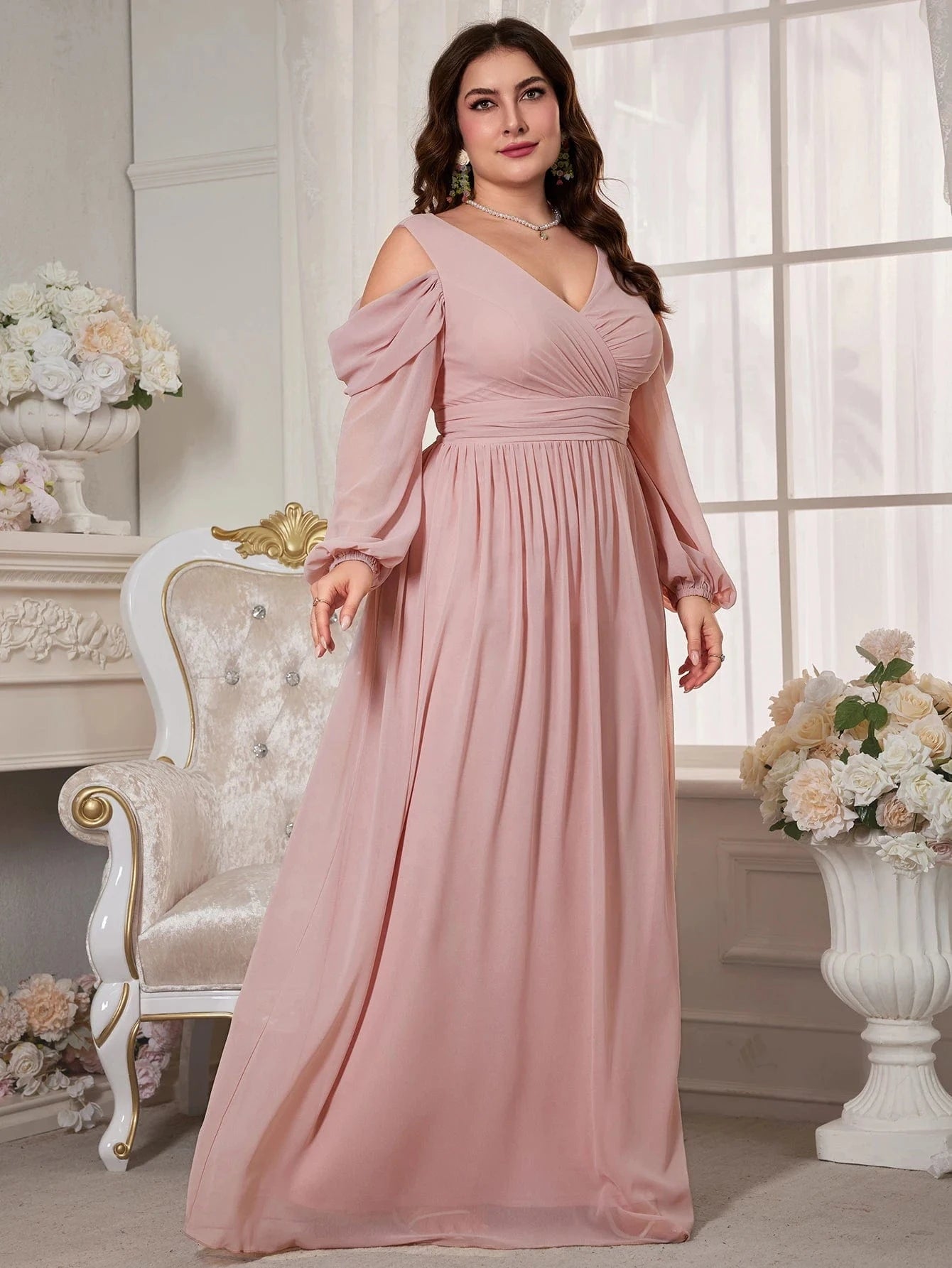 Robe de soirée mariage grande taille rose poudré fluide longue chic manches courtes trapèze