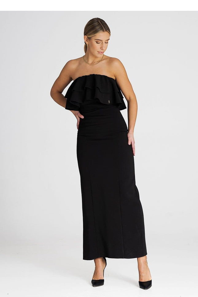 Robe soirée noire longue épaules dénudées chic et élégante pour gala ou événement spécial.