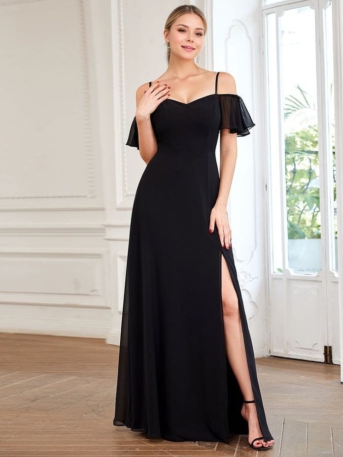 Robe de soirée noire longue fendue avec bretelles spaghetti