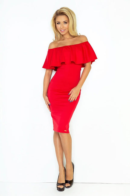 Robe soirée rouge midi épaules dénudées chic pour cocktail ou mariage et événements festifs.