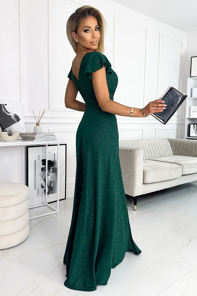 Robe verte élégante pour soirée chic, longue avec manches courtes et détails pailletés, idéale pour événements formels.