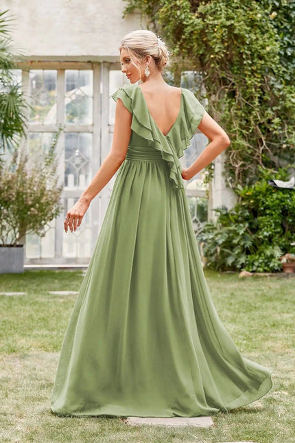 Robe demoiselle d'honneur verte terracotta longue avec manches volantes et dos ouvert pour mariage champêtre.