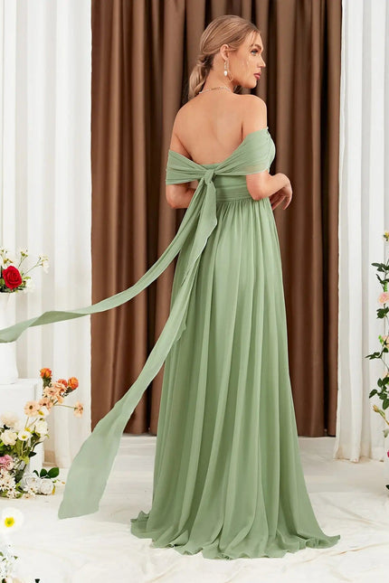 Robe demoiselle d'honneur verte sauge longue sans manches style élégant pour mariage.