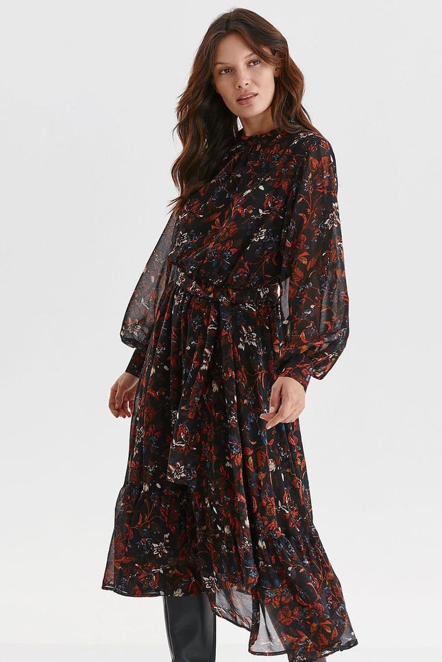 Robe soirée fleurie longue manches longues noire et rouge pour gala ou cocktail chic et élégante, silhouette trapèze, en tulle, parfaite pour printemps-été.