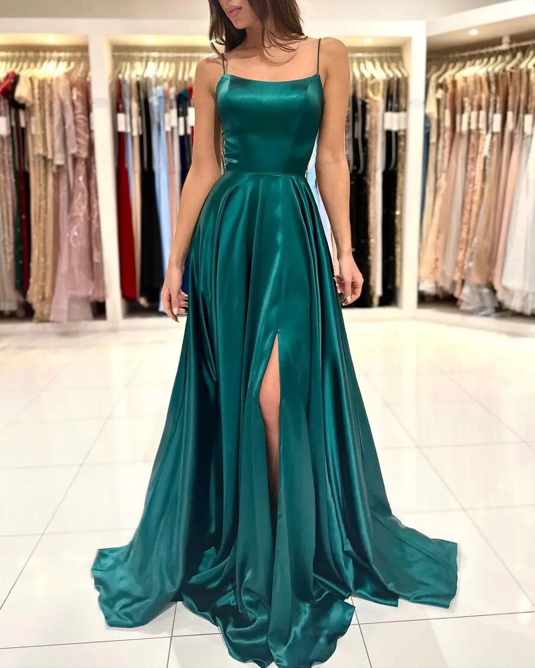 Robe invitée de mariage vert émeraude