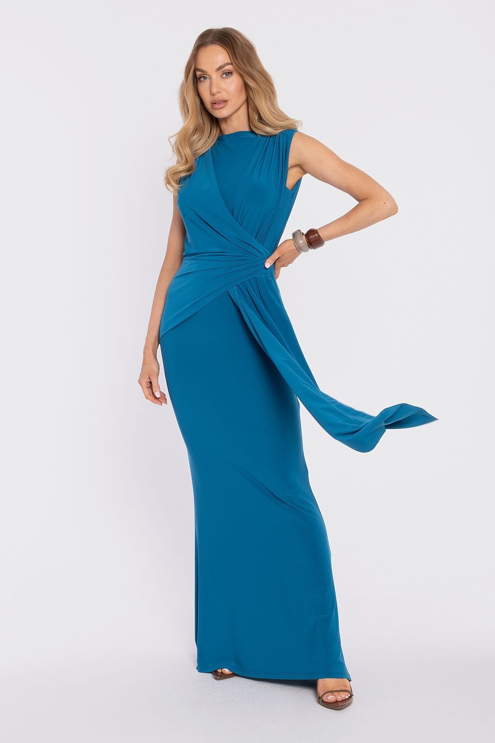  Robe longue model 225903 Moe 