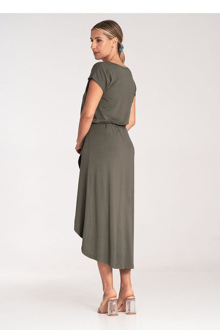 Robe verte midi fluide avec manches courtes, idéale pour une tenue casual ou de travail chic.