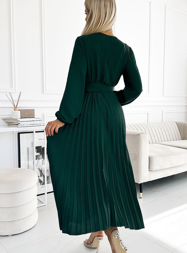 Robe soirée chic verte longue à manches longues pour femme, idéale pour événements élégants et cocktail.