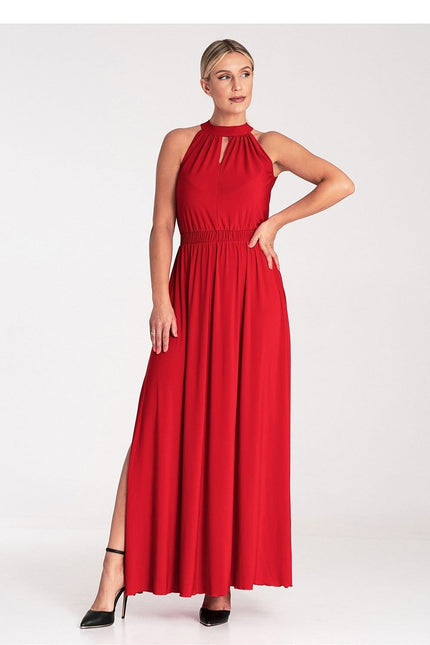 Robe rouge longue soirée chic sans manches pour femme, silhouette trapèze avec col haut.