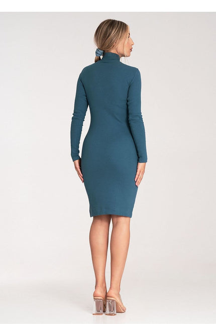 Robe soirée manche longue bleu verte midi droite chic pour cocktail ou soirée professionnelle.