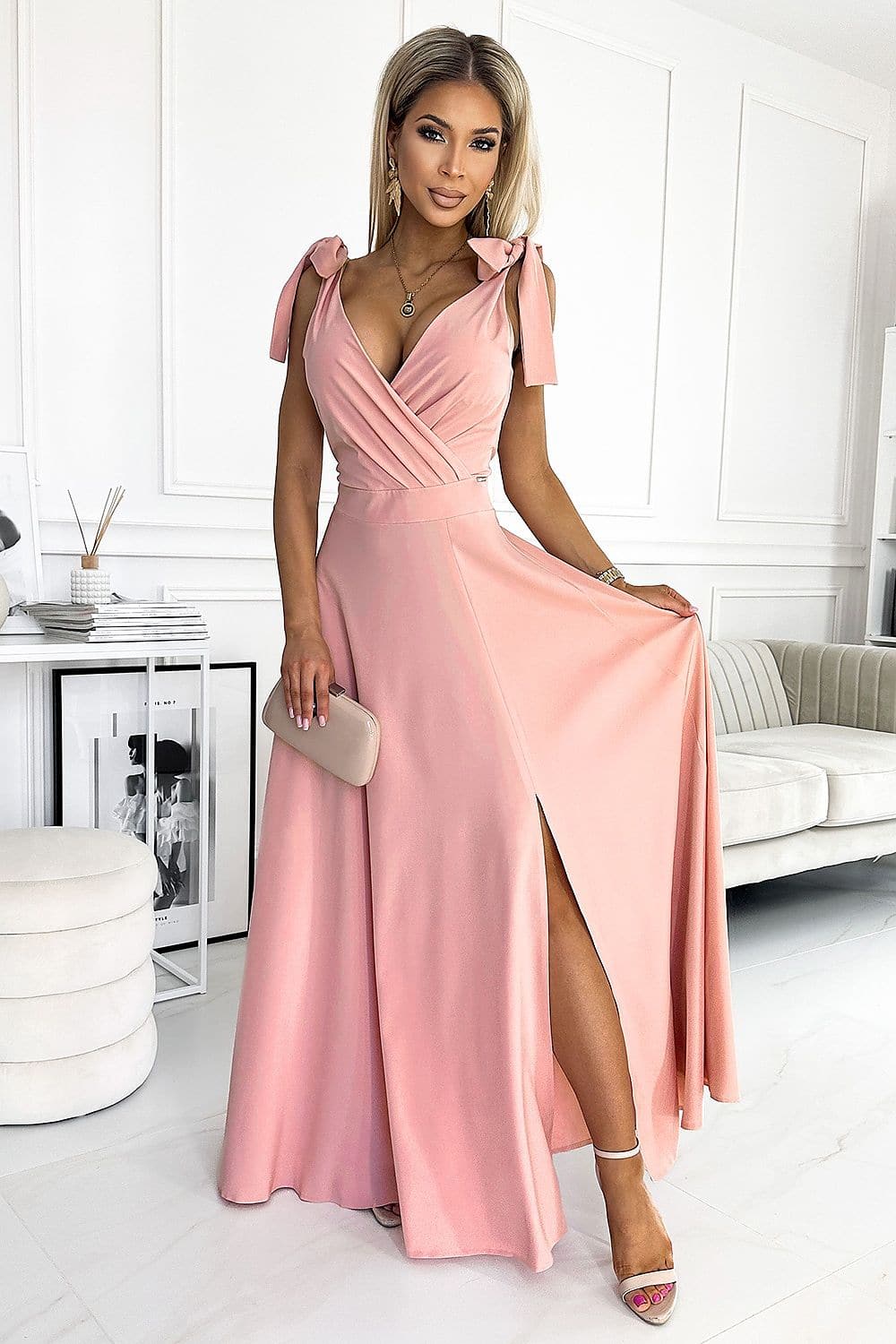Robe rose bonbon longue fendue
