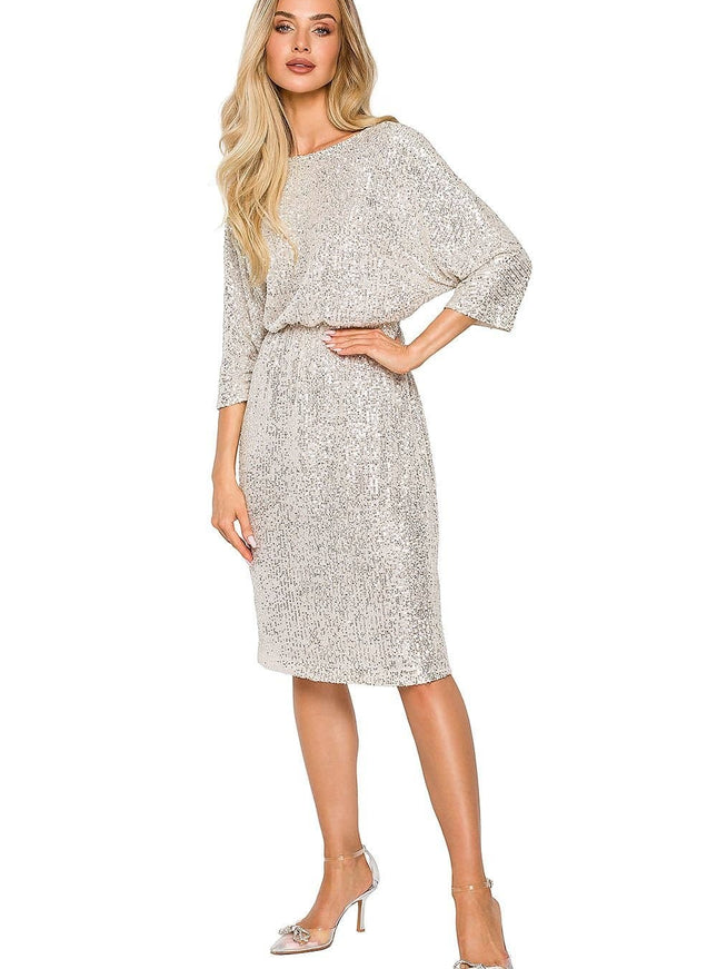 Robe de soirée pailletée dorée midi avec manches courtes, parfaite pour cocktail ou événement festif.