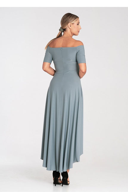 Robe soirée chic vert sauge midi épaules dénudées pour mariage grande taille.