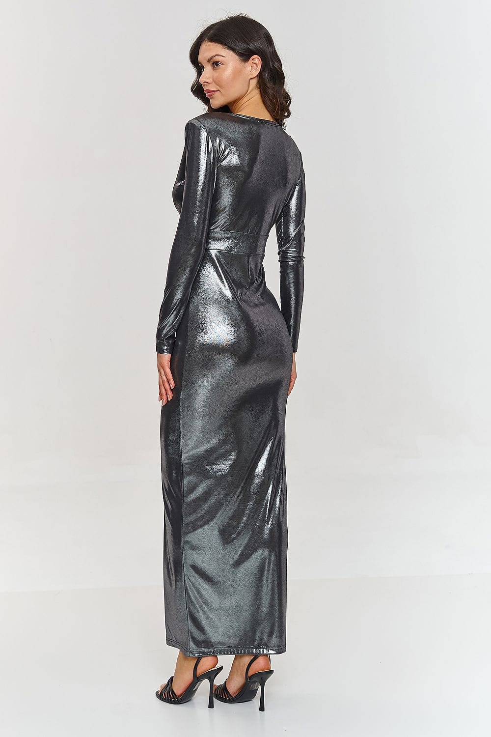 robe de soirée chic longue fendue métallisée pour gala ou nouvel an élégante manches longues