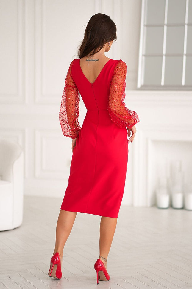 Robe de soirée chic rouge drapée manches longues