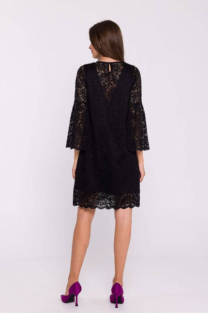 Robe noire cocktail dentelle, manches longues et longueur midi pour soirée élégante.