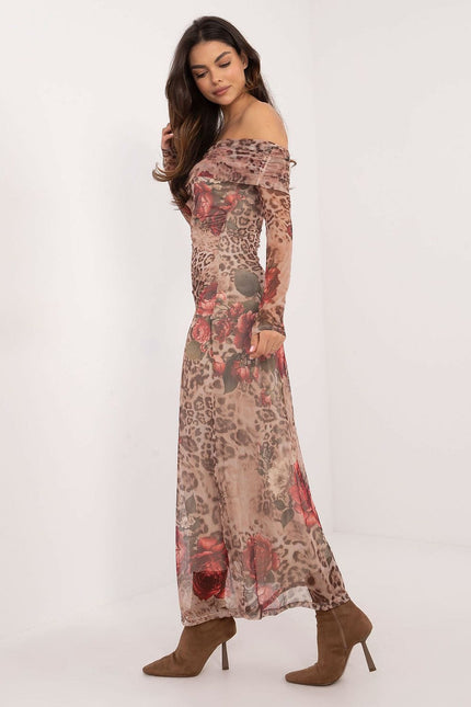 Robe de soirée fleurie longue épaules dénudées