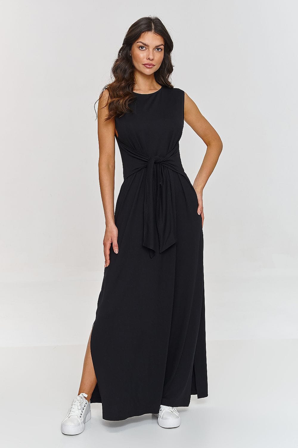 robe d'été longue casual sans manches fluide femme coupe droite pour look décontracté et élégant