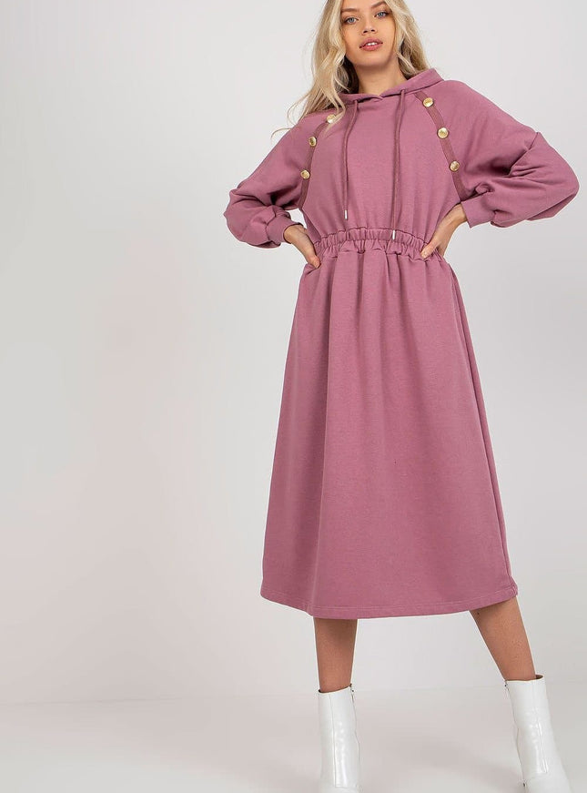 Robe midi rose casual avec manches longues pour un look quotidien décontracté et élégant.