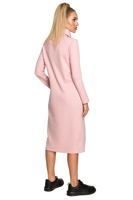 Robe rose casual midi à manches longues, col montant, pour un style quotidien simple et confortable.